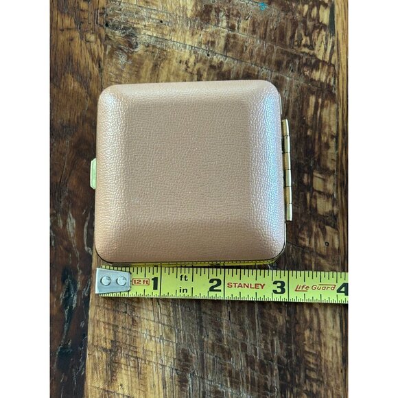 Vintage Westclox Home-N-Away Alarm Travel Clock In Faux Leather Case Gold-Tone F - Picture 4 of 10